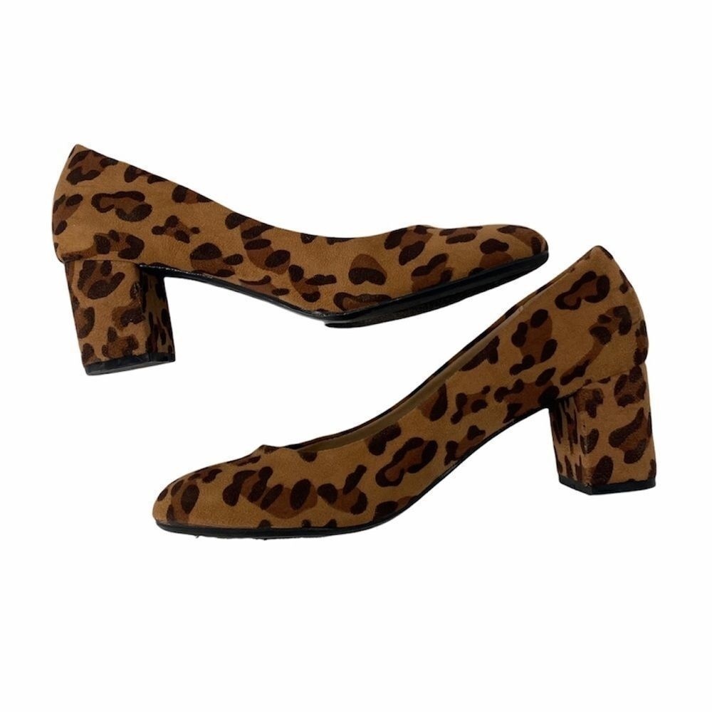 CL by Laundry Leopard Animal Print Heels Womens 6M